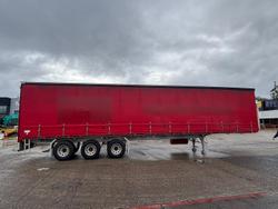 Krueger 24P Straight Curtain Sider