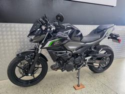 2024 Kawasaki Z500 BLACK