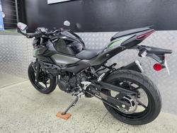 2024 Kawasaki Z500 BLACK
