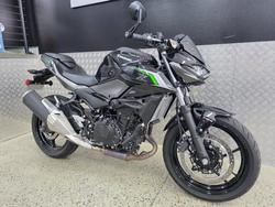 2024 Kawasaki Z500 BLACK