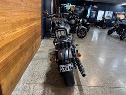 2017 Harley-davidson FXDB STREET BOB White