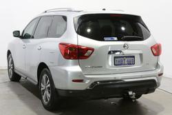 2020 Nissan Pathfinder ST