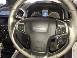 2013 Isuzu D-MAX LS-M