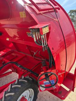 2021 Akron E9700e Red