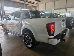 2025 NISSAN D23 ST-X NAVARA 4X4 2.3 DSL AUTO DC ST-X LS WHITE PEARL