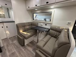 2023 Option RV Distinction