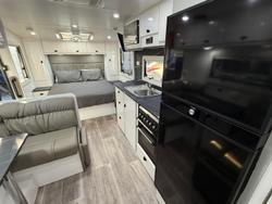 2023 Option RV Distinction
