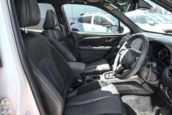 2025 Subaru Forester Touring S6 MY26 AWD Crystal White