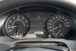 2018 Toyota Hilux Workmate TGN121R 4x2 Glacier White