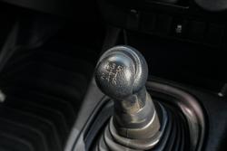 2018 Toyota Hilux Workmate TGN121R 4x2 Glacier White