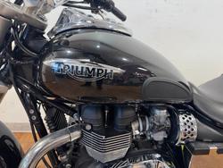 2016 Triumph AMERICA Black