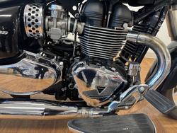2016 Triumph AMERICA Black