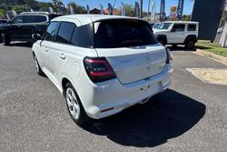 2024 Suzuki Swift Hybrid Plus