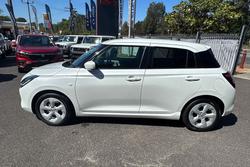 2024 Suzuki Swift Hybrid Plus