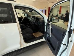 2023 Toyota Prado