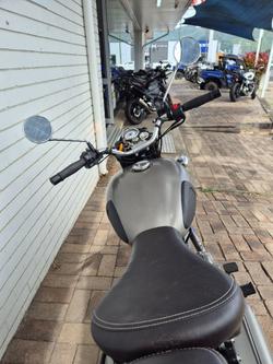 2017 ROYAL ENFIELD (SEE ALSO ENFIEL CLASSIC 500 GREY