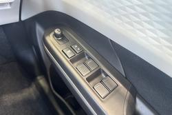 2024 Suzuki Swift Hybrid Plus