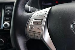 2020 Nissan Navara ST D23 Series 4 4x2 Polar White