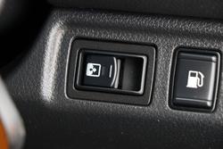 2020 Nissan Navara ST D23 Series 4 4x2 Polar White