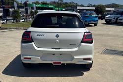 2024 Suzuki Swift Hybrid Plus