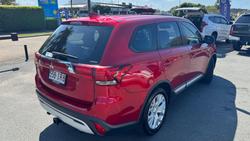 2020 Mitsubishi Outlander ES