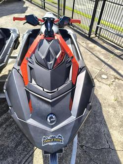 2022 SEA-DOO Spark Trixx 3up