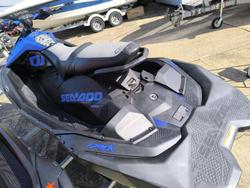 2022 SEA-DOO Spark Trixx 3up