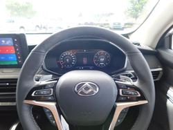 2025 LDV D90 Executive