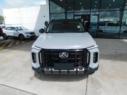 2025 LDV D90 Executive
