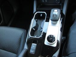 2025 Mitsubishi Outlander ES