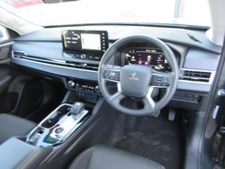 2025 Mitsubishi Outlander ES