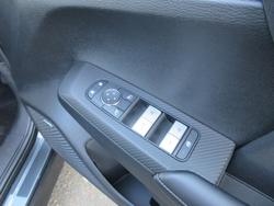 2025 Mitsubishi Outlander ES