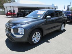 2025 Mitsubishi Outlander ES