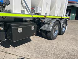 2013 Iveco Acco Tti 15,000L Water Truck Great Condition White