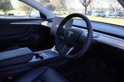 2022 Tesla Model 3 Long Range AWD