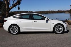 2022 Tesla Model 3 Long Range AWD