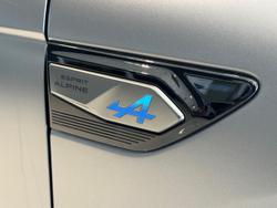 2025 Renault Arkana Esprit Alpine