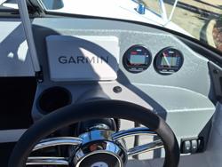 2025 QUINTREX 430 Fishabout Pro