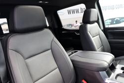 2022 Chevrolet Silverado 1500 LTZ Premium W/Tech Pack T1 MY23 4X4 Iridescent Pearl