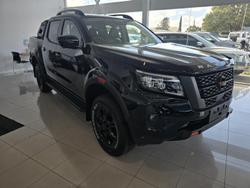 2025 Nissan
                Navara PRO-4X