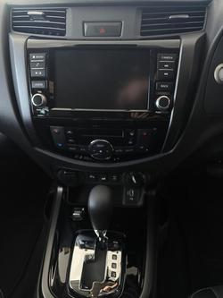 2025 Nissan
                Navara PRO-4X