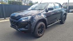 2024 Isuzu D-MAX BLADE MY24 4X4 Dual Range Basalt Black