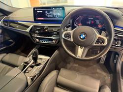 2022 BMW
                5 Series M550i xDrive