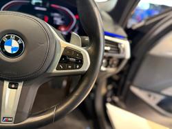 2022 BMW
                5 Series M550i xDrive
