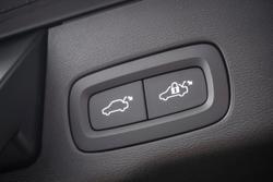 2023 Volvo XC60 Recharge Plus T8 Plug-In Hybrid