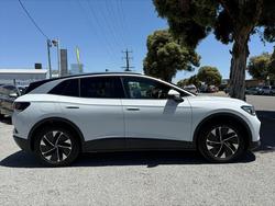 2025 Volkswagen ID.4 PRO