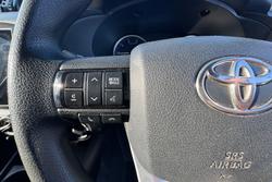 2019 Toyota Hilux SR