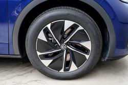 2025 Volkswagen ID.5 Pro