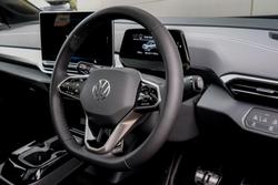 2025 Volkswagen ID.5 Pro