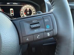 2025 Nissan QASHQAI Ti-L J12 MY25 Pearl White with Onyx Black Roof